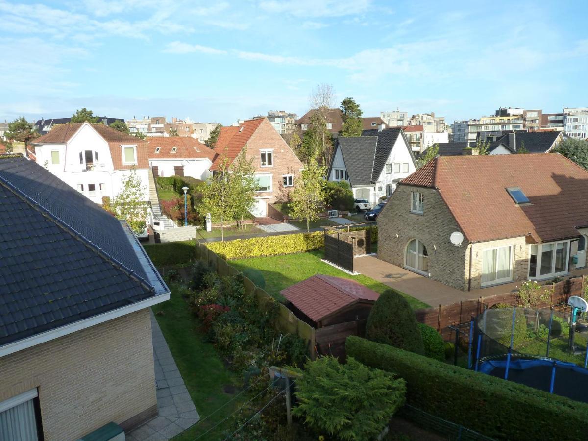 Dodo Des Iles Bed and Breakfast Koksijde Exteriör bild